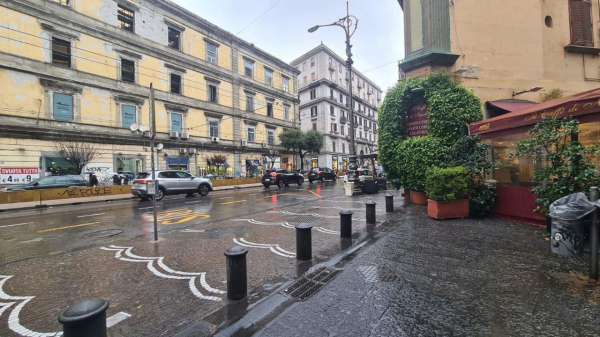 Foto Appartamento in affitto a Napoli