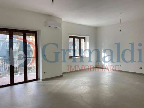 Foto Appartamento in affitto a Napoli