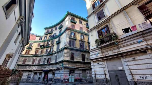 Foto Appartamento in affitto a Napoli