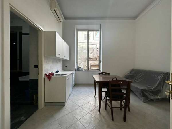 Foto Appartamento in affitto a Napoli