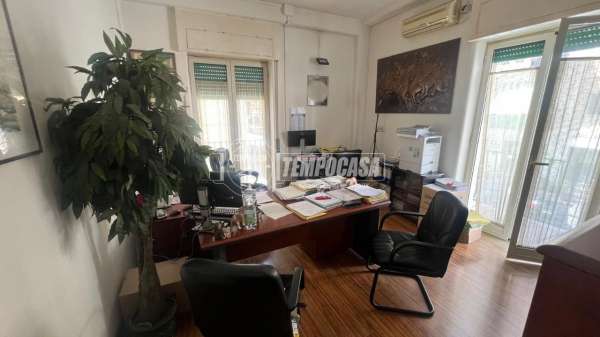Foto Appartamento in affitto a Napoli