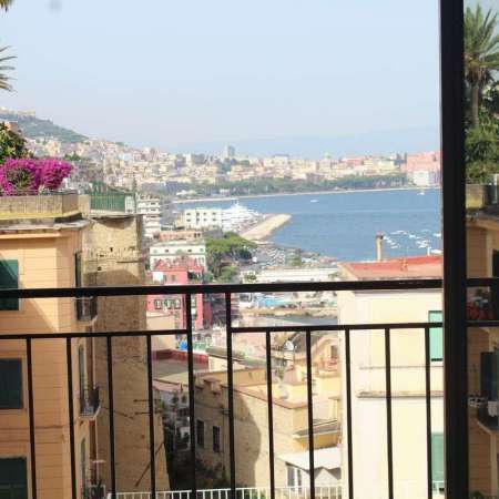 Foto Appartamento in affitto a Napoli