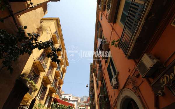 Foto Appartamento in affitto a Napoli