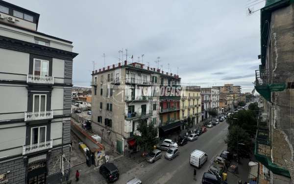 Foto Appartamento in affitto a Napoli