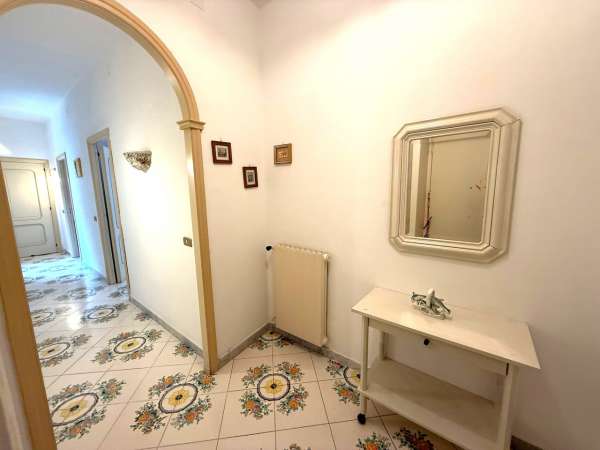Foto Appartamento in affitto a Napoli