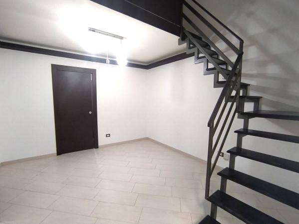 Foto Appartamento in affitto a Napoli