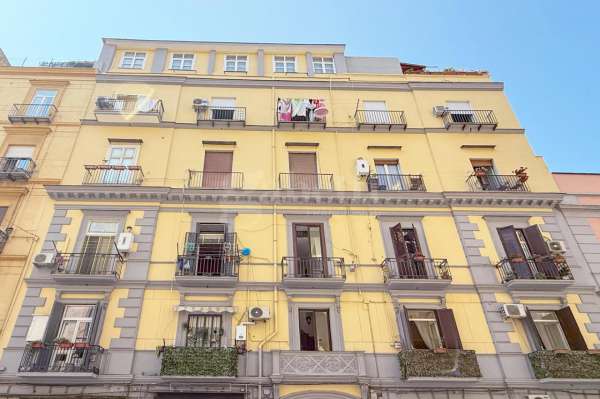 Foto Appartamento in affitto a Napoli