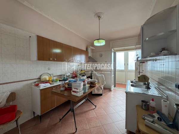 Foto Appartamento in affitto a Napoli