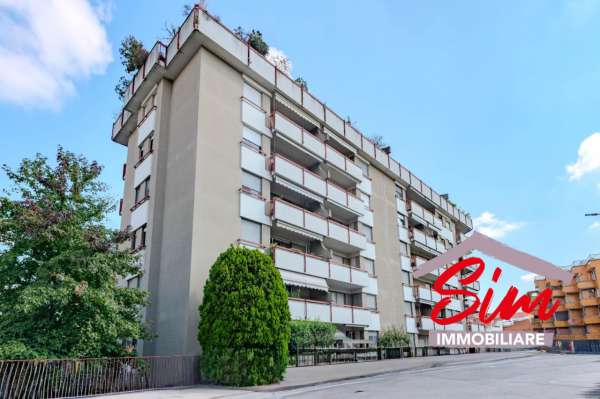 Foto Appartamento in affitto a Novara