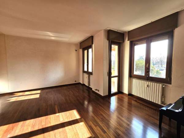 Foto Appartamento in affitto a Novate Milanese