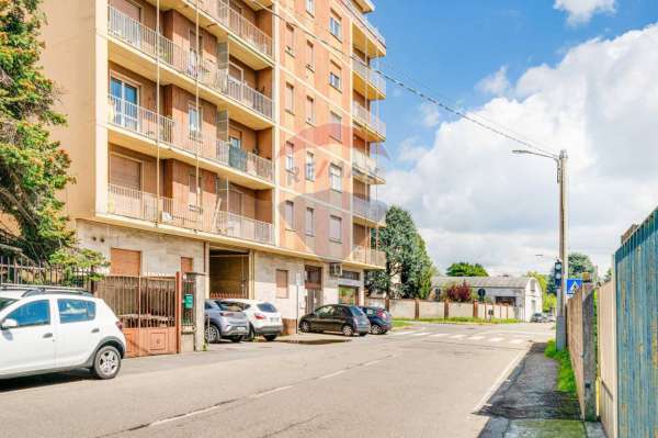 Foto Appartamento in affitto a Olgiate Olona