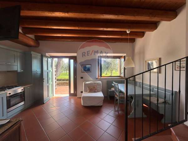 Foto Appartamento in affitto a Padenghe Sul Garda