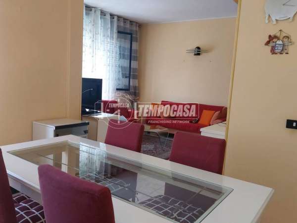 Foto Appartamento in affitto a Paderno Dugnano