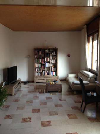 Foto Appartamento in Affitto a Padova Riviere