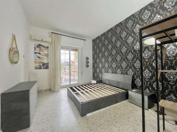 Foto Appartamento in affitto a Palermo - 1 locale 40mq