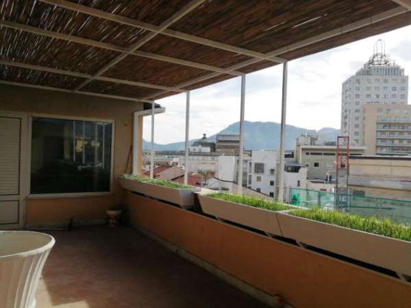 Foto Appartamento in affitto a Palermo - 3 locali 100mq