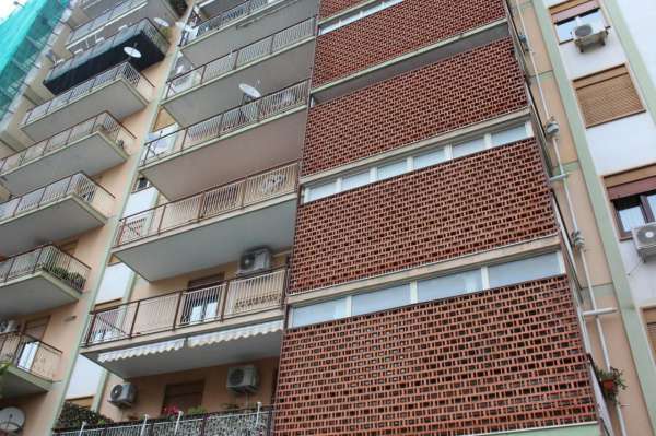 Foto Appartamento in affitto a Palermo