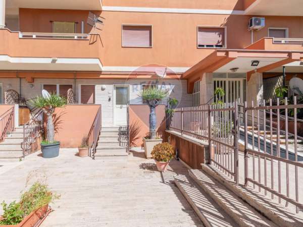 Foto Appartamento in affitto a Palermo