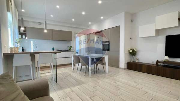 Foto Appartamento in affitto a Palermo