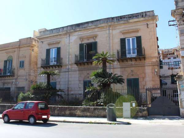 Foto Appartamento in affitto a Palermo
