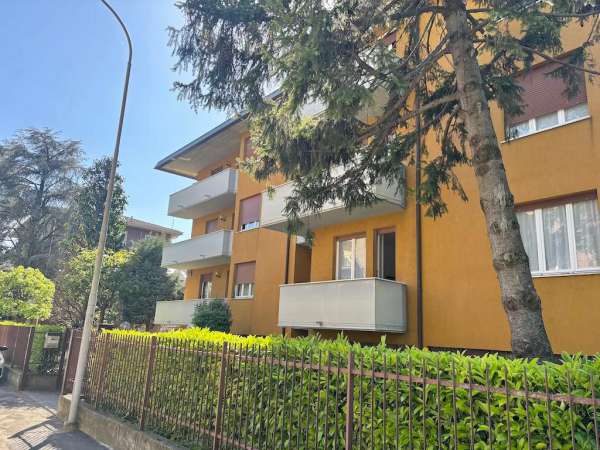 Foto Appartamento in affitto a Parma