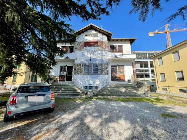 Foto Appartamento in affitto a Parma