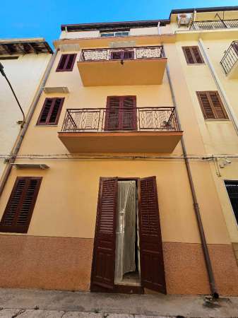 Foto Appartamento in affitto a Partinico