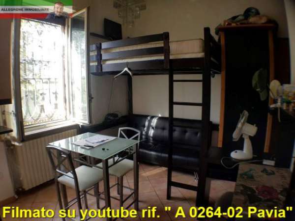 Foto Appartamento in Affitto a Pavia Pavia - Centro