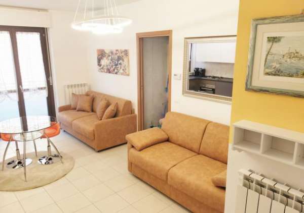 Foto Appartamento in affitto a Pedaso