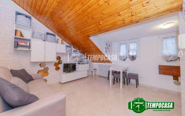 Foto Appartamento in affitto a Pero