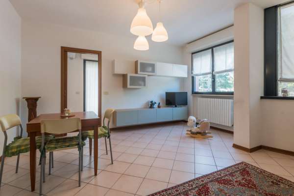 Foto Appartamento in affitto a Pesaro