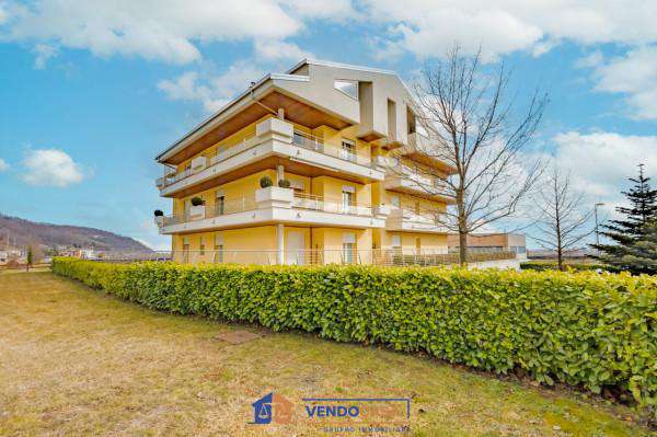 Foto Appartamento in affitto a Piasco