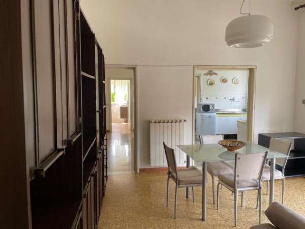 Foto Appartamento in affitto a Pietrasanta 110 mq  Rif: 1045989