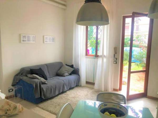 Foto Appartamento in affitto a Pietrasanta 80 mq  Rif: 1103856