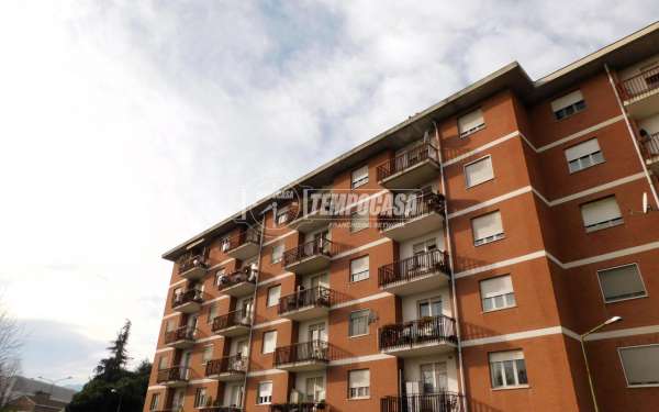 Foto Appartamento in affitto a Pinerolo