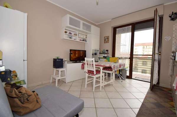 Foto Appartamento in affitto a Pinerolo