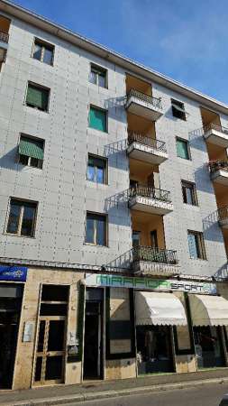 Foto Appartamento in affitto a Pinerolo
