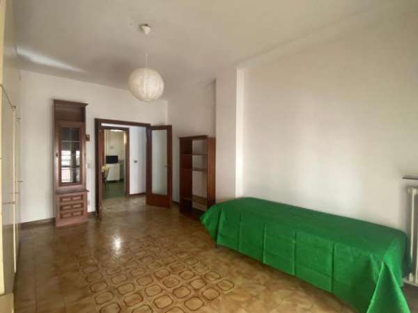 Foto Appartamento in affitto a Pisa 130 mq  Rif: 1121333