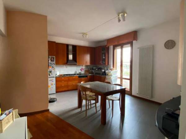 Foto Appartamento in affitto a Pisa 95 mq  Rif: 1378161