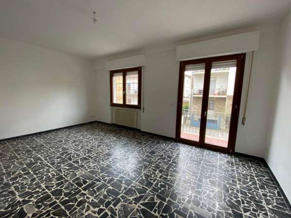 Foto Appartamento in affitto a Pistoia
