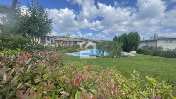Foto Appartamento in Affitto a Polpenazze del Garda