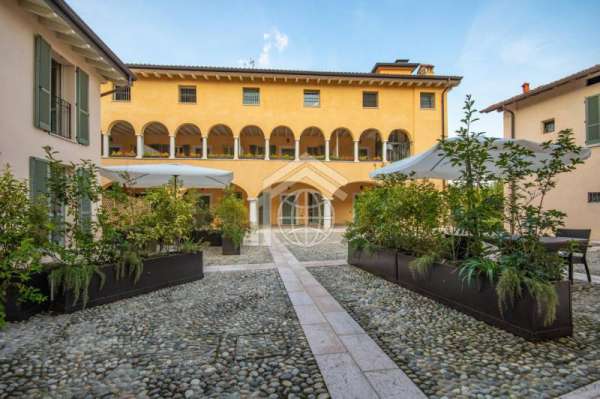 Foto Appartamento in Affitto a Polpenazze del Garda Polpenazze del Garda