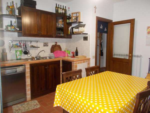Foto Appartamento in affitto a Ponsacco 70 mq  Rif: 1256626