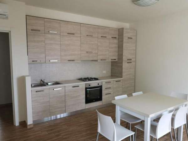 Foto Appartamento in affitto a Ponticelli - Santa Maria a Monte 50 mq  Rif: 1265535