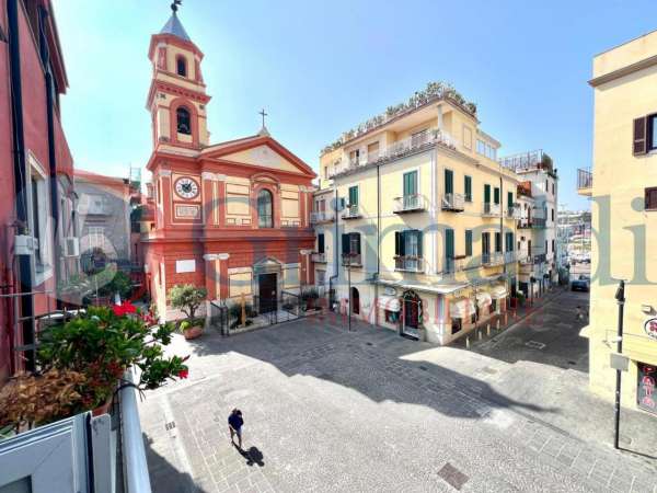 Foto Appartamento in affitto a Pozzuoli