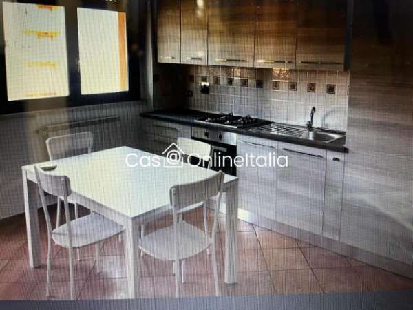 Foto Appartamento in affitto a Prato - 2 locali 55mq
