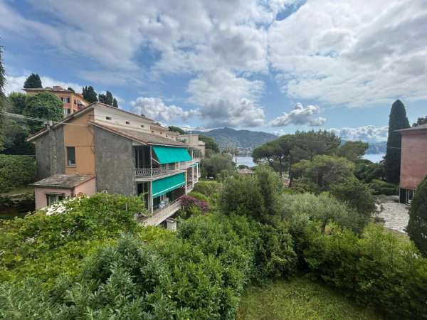 Foto Appartamento in affitto a Rapallo