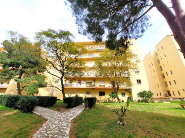Foto Appartamento in affitto a Reggio Calabria