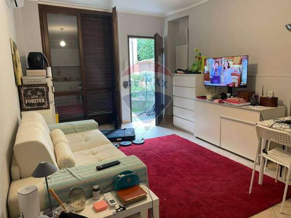 Foto Appartamento in affitto a Rho