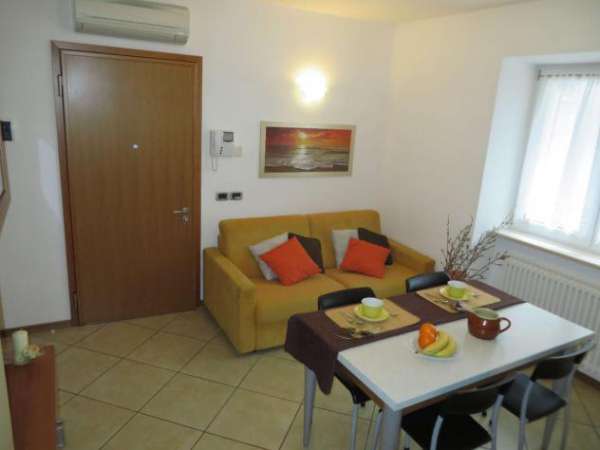 Foto Appartamento in affitto a Riva Del Garda - 2 locali 50mq